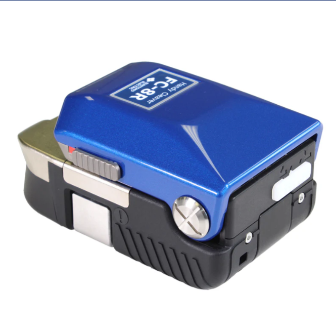 Sumitomo FC-8R One-Step Automatic Fiber Cleaver | 60,000 Cleaves, Auto Blade Rotation, 260g